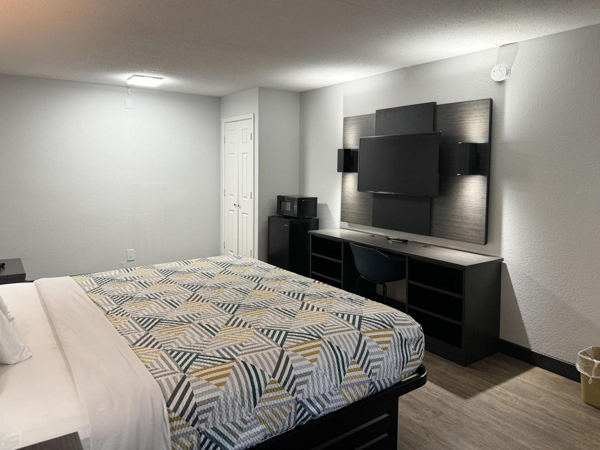 Motel 6 Huntsville Al University Dr. Exterior photo